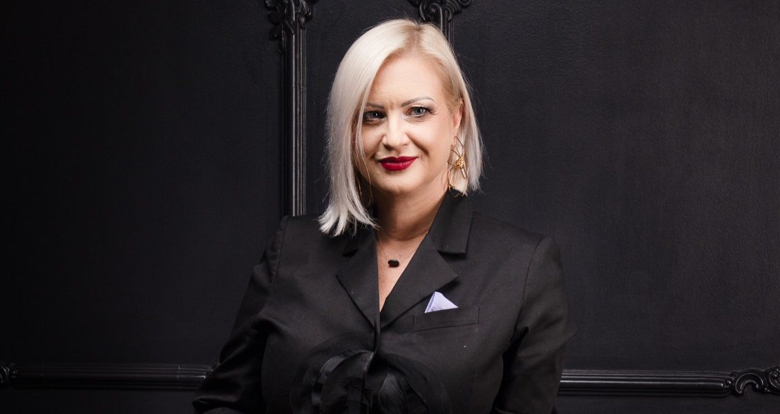 DIANA IOSU: Tehnologia nu înlocuiește omul în consultanță
