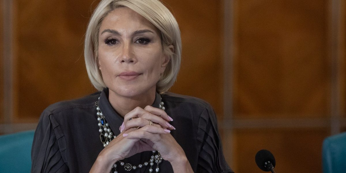 AUR, salvatorul sau destabilizatorul Guvernului Ciucă?