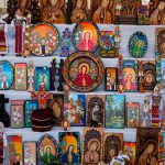 Sectorul 5, icoane din PNRR pentru școli: 60 de obiecte sacre la instituții