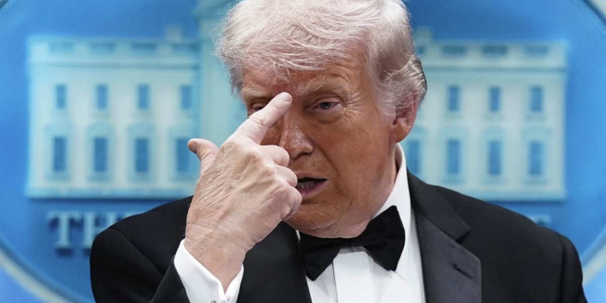 Trump, pivot strategic: De ce a renunțat la atacul Iranului
