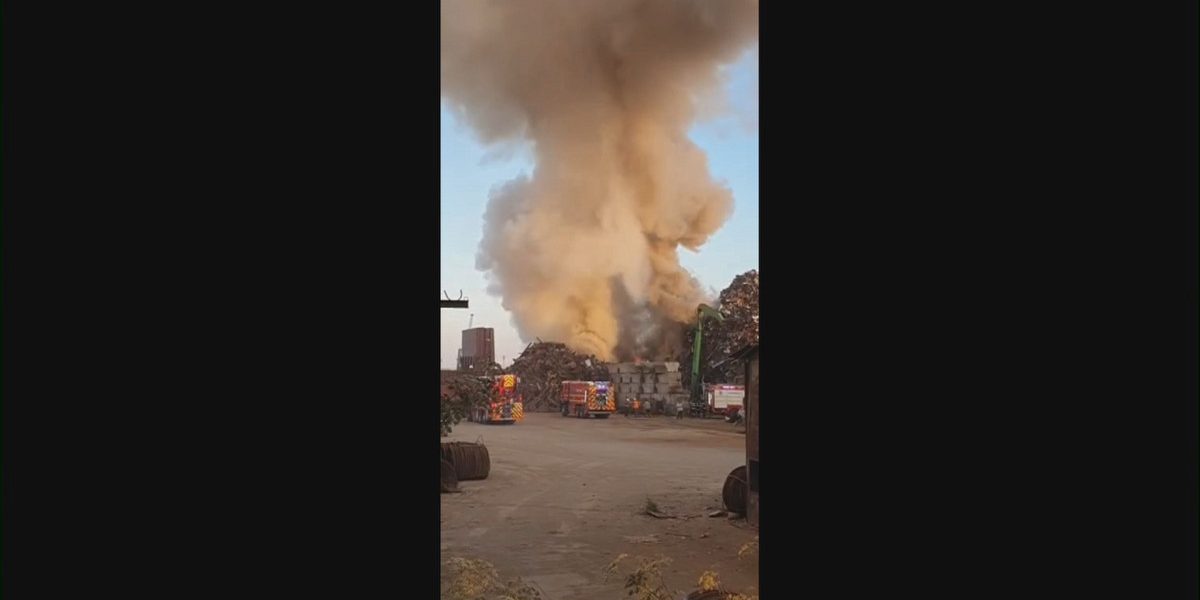Incendiu la Agigea: RO-ALERT pe fond de fum dens