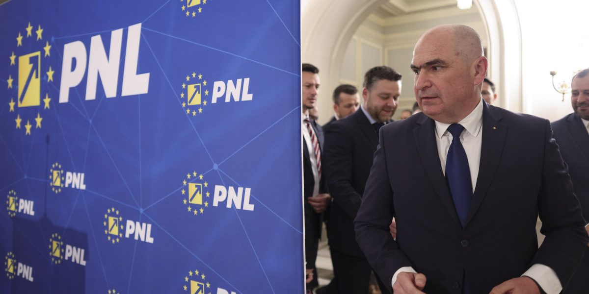 Puciul din PNL trece la următorul nivel: Contestatarii lui Bolojan au atacat în instanță excluderea liberalilor care votează cu Veștea