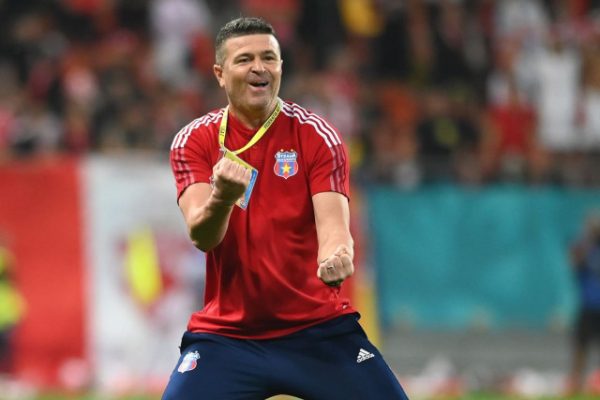 Oprița la Steaua, contractul bate la ușă. Nu fug după bani