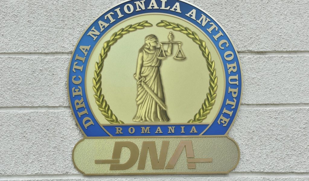 doar salariul depășește 6.000 de euro. Cumul de sporuri de confidențialitate, risc și suprasolicitare neuropsihică