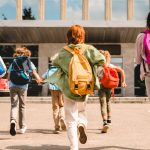 Vacanța de vară 2026: Cât durează și când revin elevii la cursuri în noul an școlar