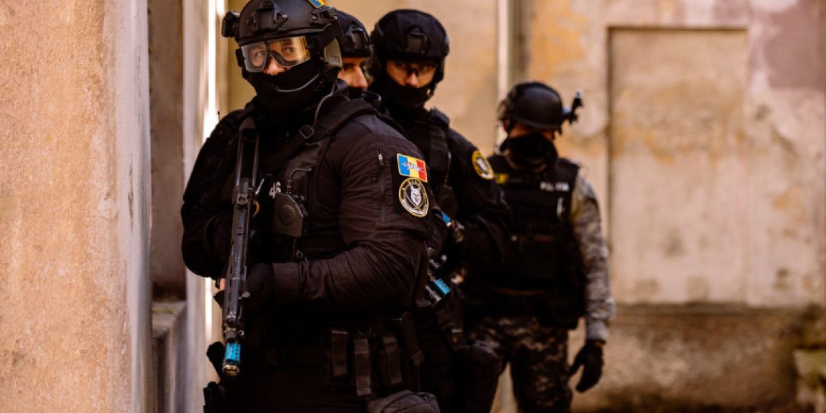 Jupiter 5: Măsuri de 140 mil. Lei, 300 dosare penale și zeci de arme confiscate