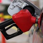 Carburanții scumpi de la 1 iulie. Expert: Taxele, soluția, nu prelungirea schemei