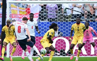 Ghana ține în șah Anglia pe stadion. Surpriză la Mondial