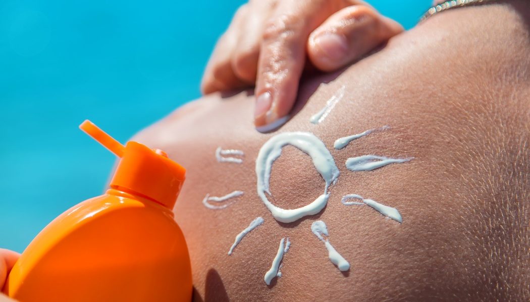 Greșeala de vară, pielea în pericol: Dermatologii spulberă mitul SPF
