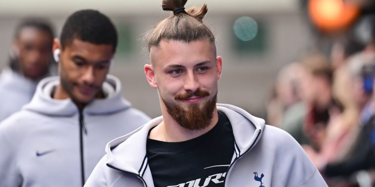 Drăgușin pleacă la Tottenham pe 60 mil $? De Zerbi l-a „furat”