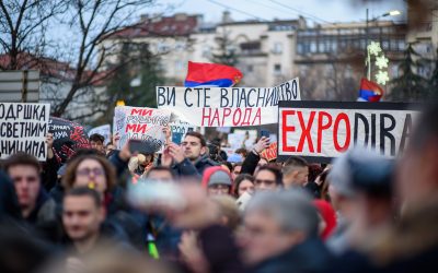 Serbia în fierbere: Vucic pleacă, protestele continuă