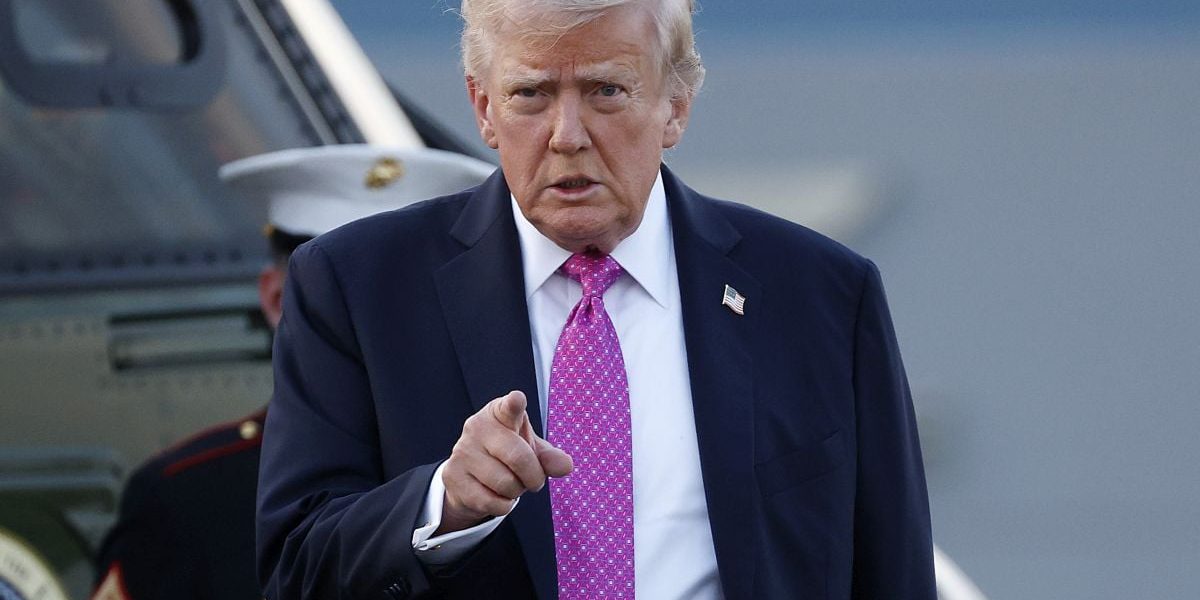 Trump vrea acord Iran, dar sancțiunile rămân în vigoare
