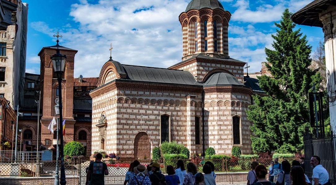 Hartă literară, Brașov: Centrul României prinde viață