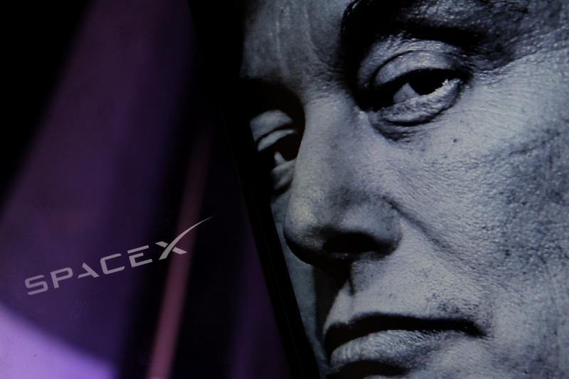 SpaceX plătește 60 mld $ pentru un gigant AI