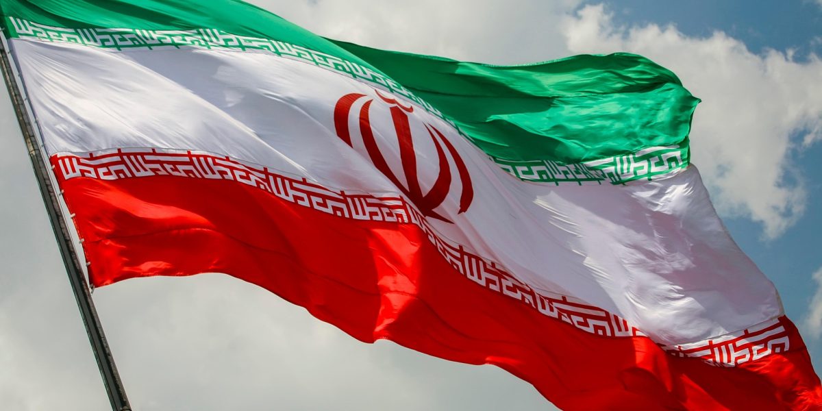 Acord SUA-Iran: Trump și Teheranul redeschid Ormuz