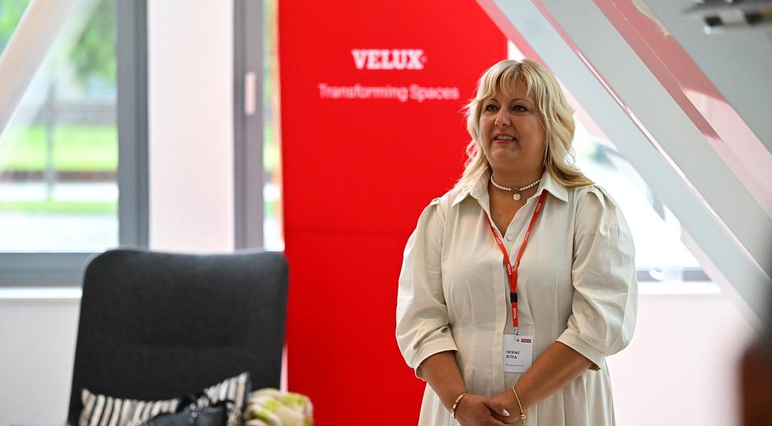 VELUX România mizează pe ferestre de mansardă electrice