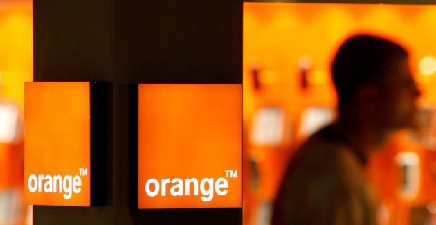 Orange Vs. ANCOM: Marea dispută a clienților de mobil din România