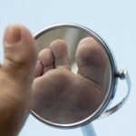 Medicii: Degetul mare de la picior, semnal de diabet și probleme cardiace