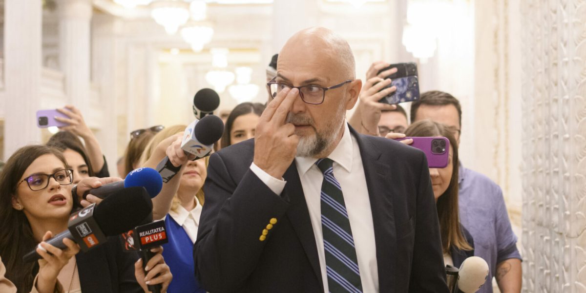 Guvern și Parlament în colaps: O instituție esențială lipsește