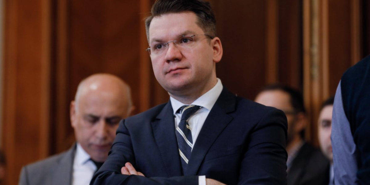 Neamțu, sancționat crunt de CNA: Dezinformare și reclamă la suplimente