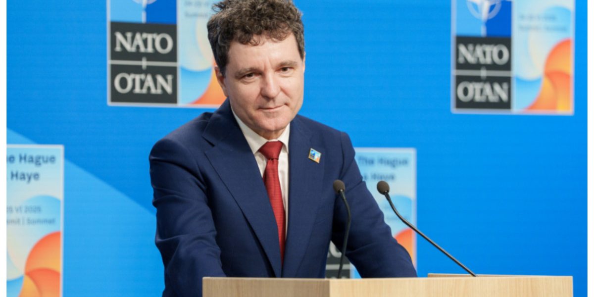 Nicușor Dan, alături de liderii NATO: Unde au stat el și Mirabela Grădinaru