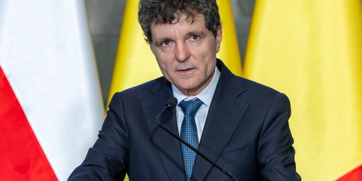 Partidele blocate în negocieri. Fără predicții, doar fapte