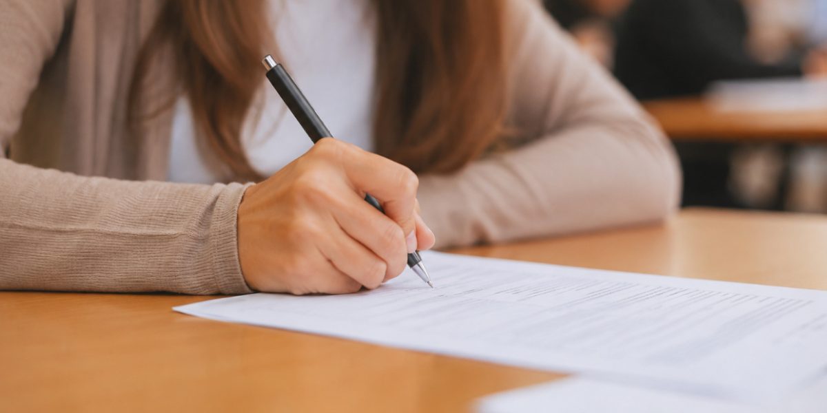 Definitivat 2026: 6.300 de profesori au promovat, 40 de zece