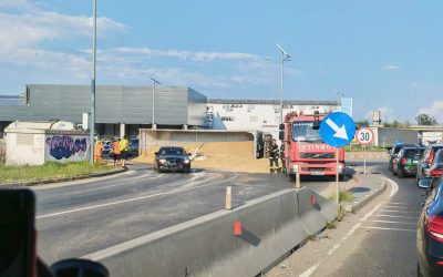 Camion răsturnat pe Centura Bucureștiului: Traficul, blocat