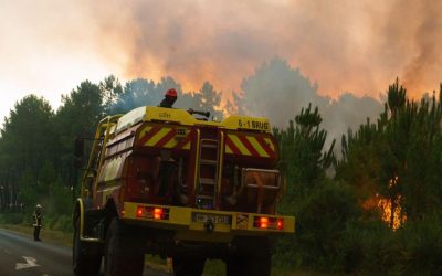 Incendii Franța: Risc nuclear și fabrici de rachete în calea focului