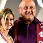 Șucu dă în judecată: Refuză transferul, rupe pre-contractul