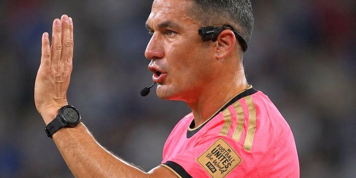 FIFA: Arbitrii pentru optimi, Kovacs printre ei!