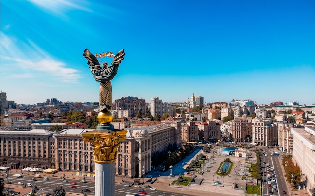Kiev, bombardat de ruși după atacuri ucrainene letale