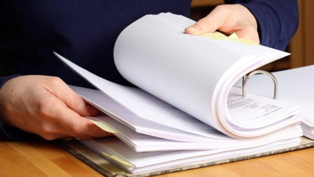 Document vechi, pensie mai mare: Sute de lei în plus