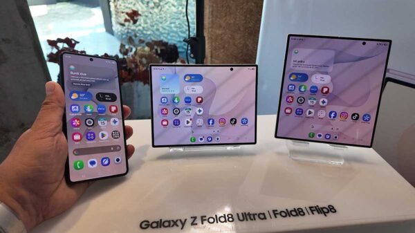 Samsung: Pliabilele înregistrează precomenzi record în Europa
