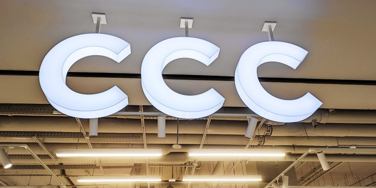 CCC deschide magazine cu prețuri mici în România. Unde vine primul