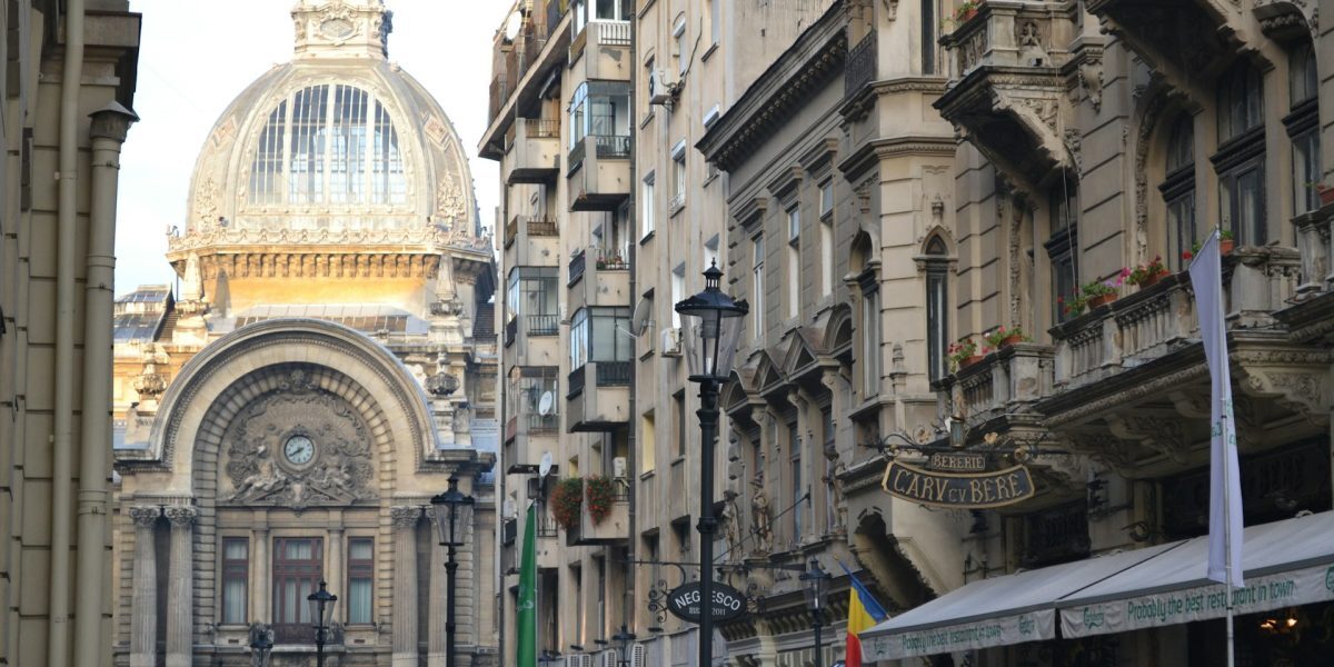 București vara 2026: Cum te răcorești când e caniculă