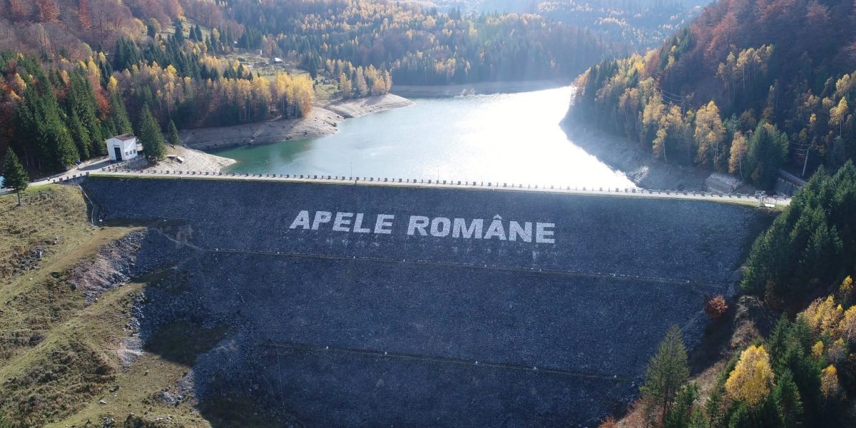 Lacurile României: 70% pline, dar scad spre 66%