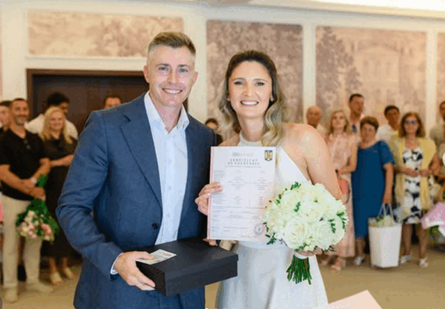 Irina Begu și Victor Crivoi uniți în fața altarului
