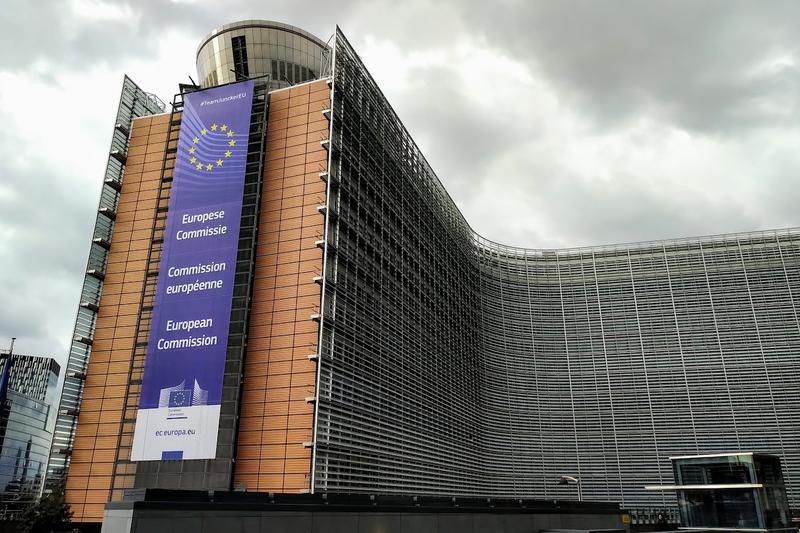 România, avertizată de UE după legea decarbonizării