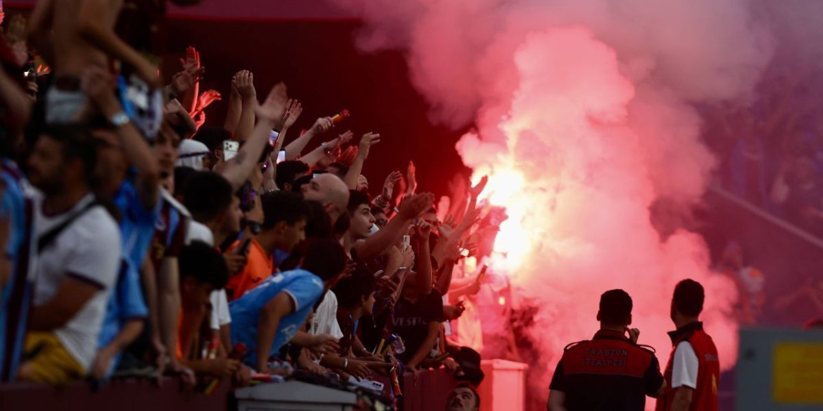 Salah, extaz la Trabzonspor. Mii de fani pe Papara Park
