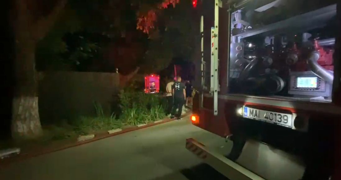 Incendiu pe Marginei, București. Alertă RO-ALERT generală