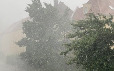 Cod Roșu! Harta Prapădului: Vijelii și ploi torențiale lovesc țara
