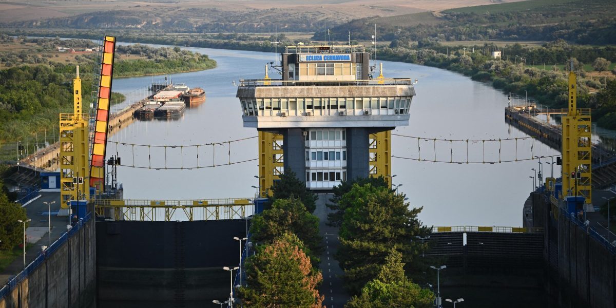 Milardul pentru reactoare: Proiect blocat de 2 ani