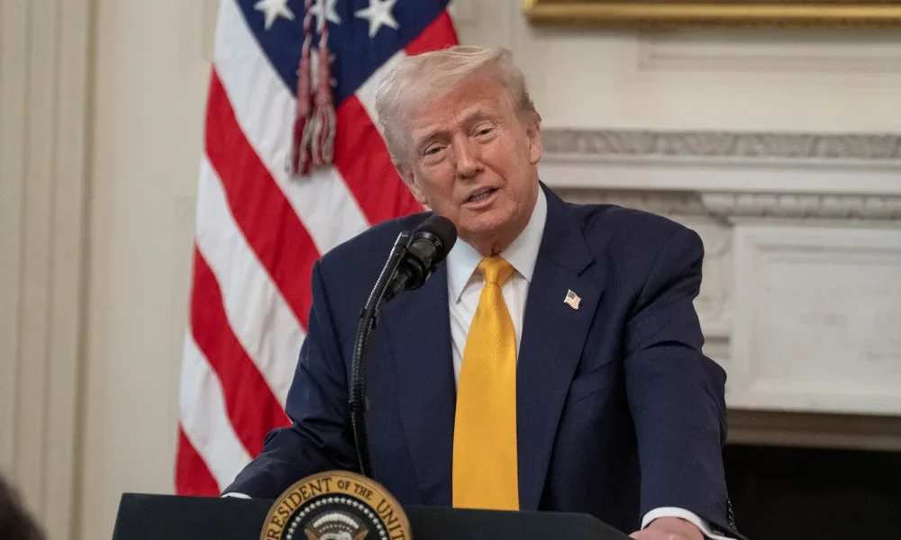 Trump: 3 miliarde $ pentru minerale, atac la dependența de China