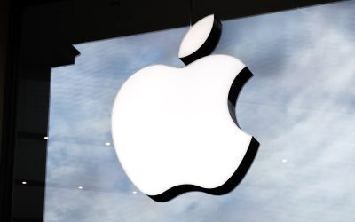 Noul iPhone Ultra pliabil: Apple sparge gheața, azi se lansează