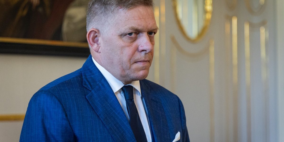 Fico: Articolul 5 NATO? Nu vreau Slovacia în conflict