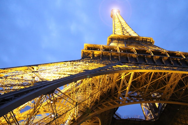 Eiffel se redeschide marți după greva angajaților