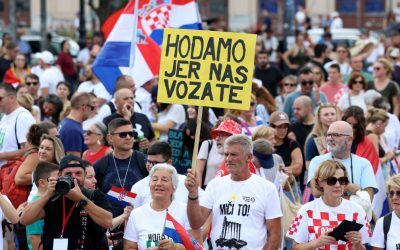 Croația: Proteste masive anti-deșeuri toxice. Cer curățare și stopare import