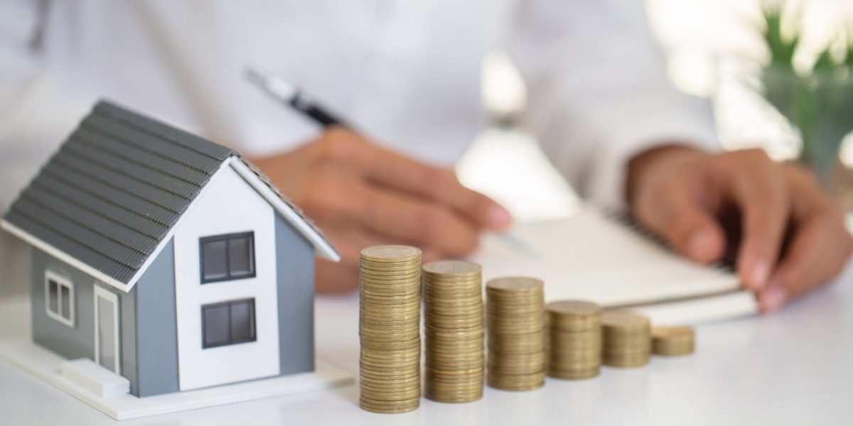 Bătrân de 90 de ani dă 10 milioane de euro pentru locuințe noi