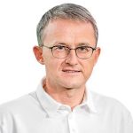 Șefii statului, prinși în jocul puterii și averii